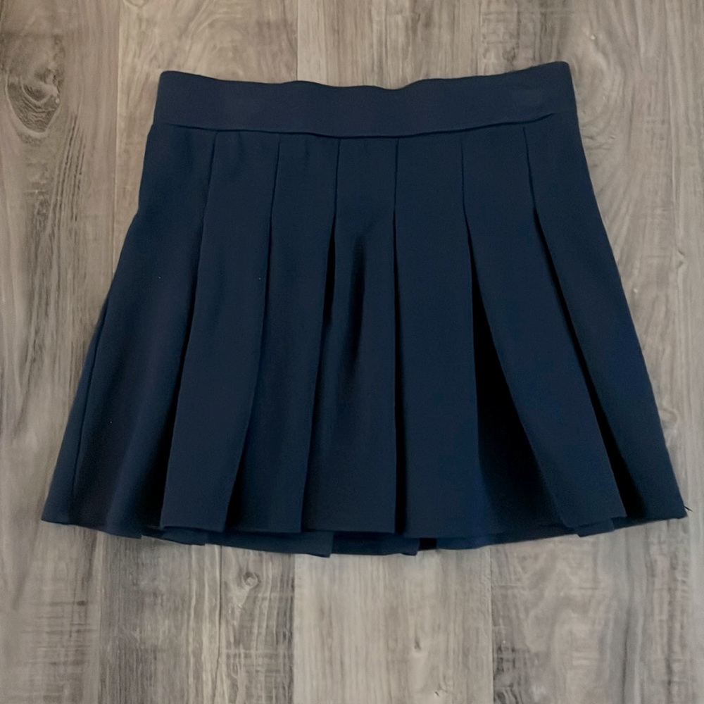SO Juniors dark blue pleated skirt